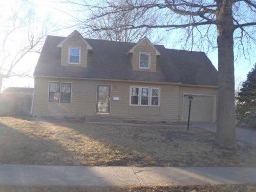 3101 SW Mulvane St, Topeka, KS 66611