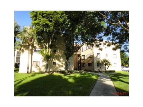 8045 SW 107 AV # 208, Miami, FL 33173