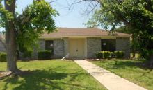 3211 Clinton St Sachse, TX 75048