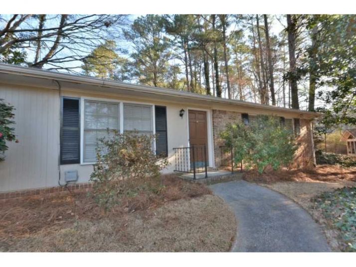 1986 Ellwyn Drive, Atlanta, GA 30341