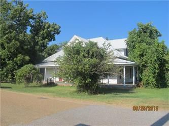 101 South Mercer St, Mineral Springs, AR 71851