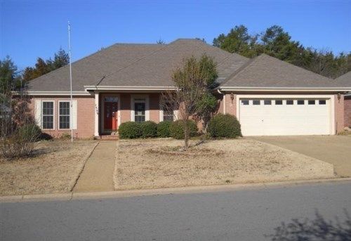 1545 Amelia Dr, Conway, AR 72034