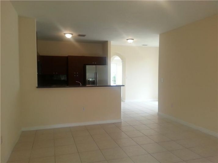 15208 SW 22 TE, Miami, FL 33185