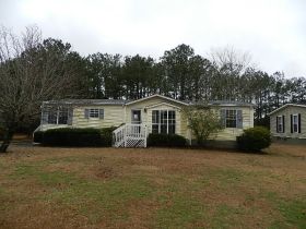 138 Champion Drive, Hampstead, NC 28443