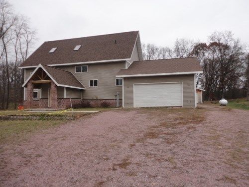 N6808 Hillside Rd, Portage, WI 53901