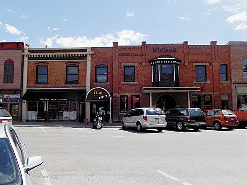 123 E Third Street, Rifle, CO 81650