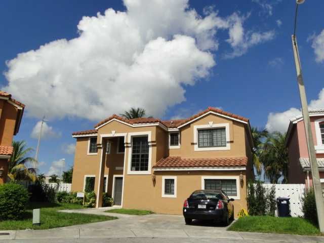 15653 SW 96 TE, Miami, FL 33196