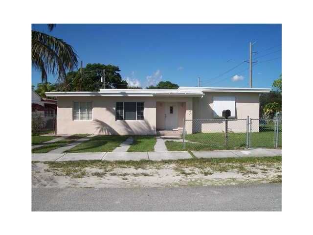 2407 DEWEY ST, Hollywood, FL 33024