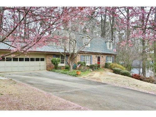 655 Lake Charles Way, Roswell, GA 30075