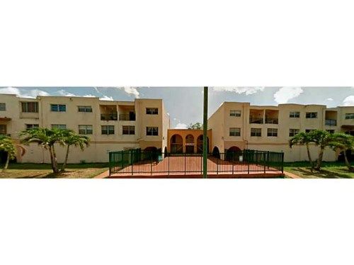 1350 W 53 ST # 1, Hialeah, FL 33012