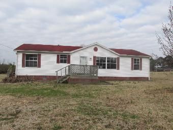 237 Martin Luther King Ave, Nettleton, MS 38858