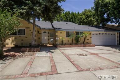 13641 Califa, Van Nuys, CA 91401