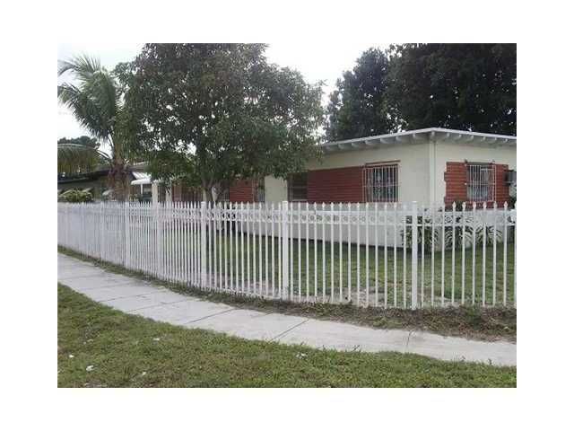 250 NW 108 TE, Miami, FL 33168