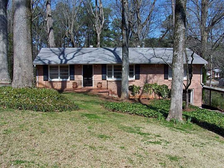 2629 Henderson Road, Tucker, GA 30084