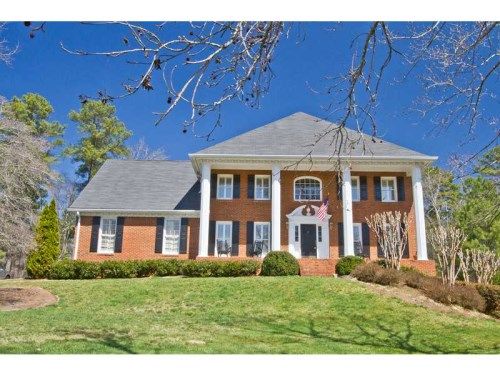 2710 Gardenwood Court, Lilburn, GA 30047