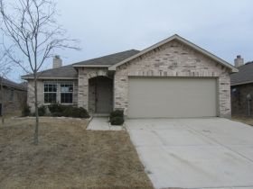 344 Chalkstone Dr, Fort Worth, TX 76131