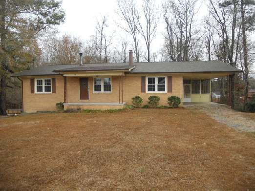 144 Gibson Dr, Rockingham, NC 28379