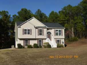 134 Webbs Way Dr, West Point, GA 31833