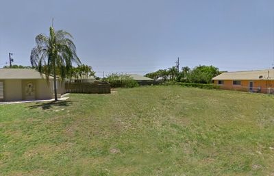 218 SE 7th Ave, Cape Coral, FL 33990