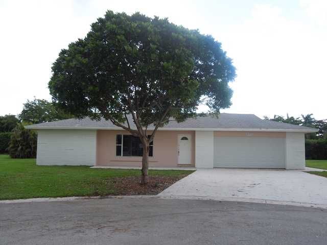 8002 NW 102ND LN, Fort Lauderdale, FL 33321