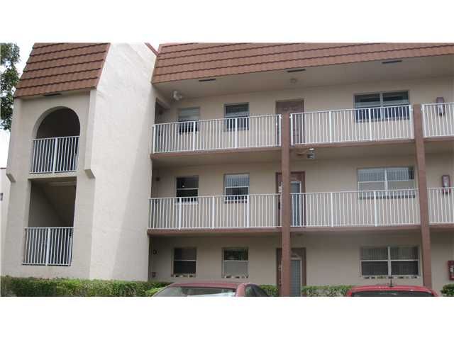 8880 SUNRISE LAKES BL # 101, Fort Lauderdale, FL 33322