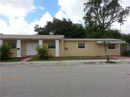 4308 NW 18 AV, Miami, FL 33142