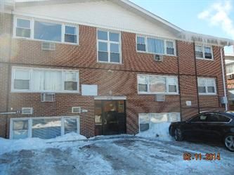 10138 Hartford Court Apt 2b, Schiller Park, IL 60176