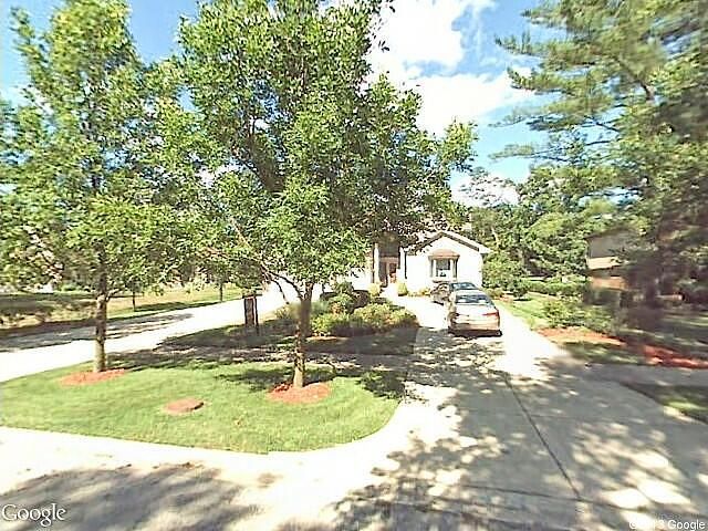 Dartmouth Rd, Flossmoor, IL 60422