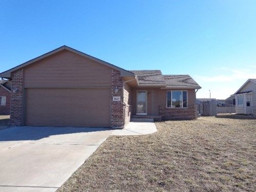 2401 E Casey Dr, Goddard, KS 67052