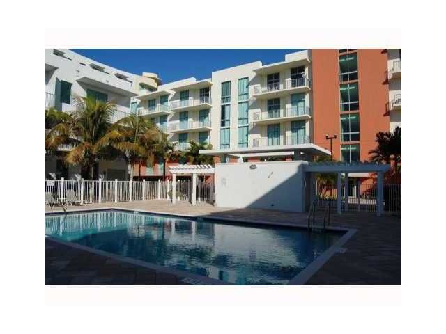 2100 VAN BUREN # 404, Hollywood, FL 33020