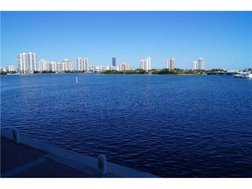 7000 ISLAND BL # 106, North Miami Beach, FL 33160