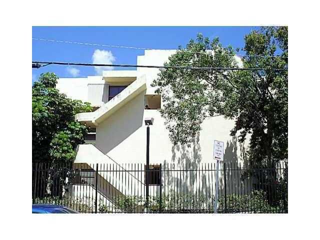 2400 BRICKELL AV # 107-D, Miami, FL 33129