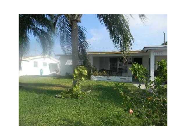 2828 SW 4TH CT, Fort Lauderdale, FL 33312