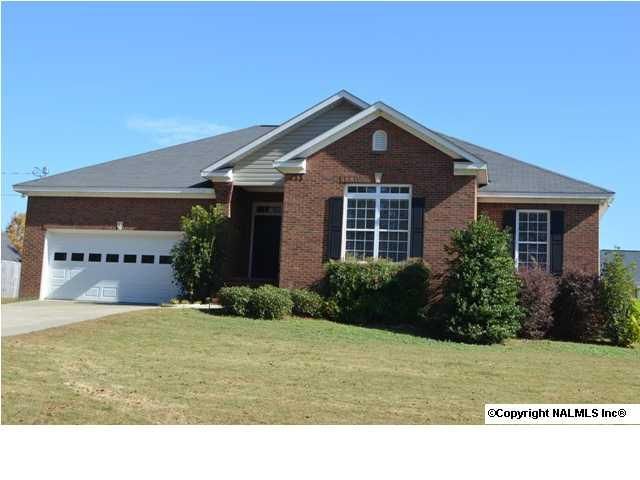 1015 Hampton Road, Gadsden, AL 35907