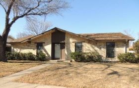 2405 Village Green Dr, Garland, TX 75044