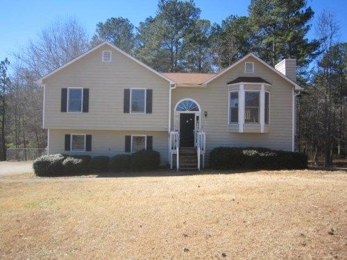 5 Silverthorne Tr, Douglasville, GA 30134