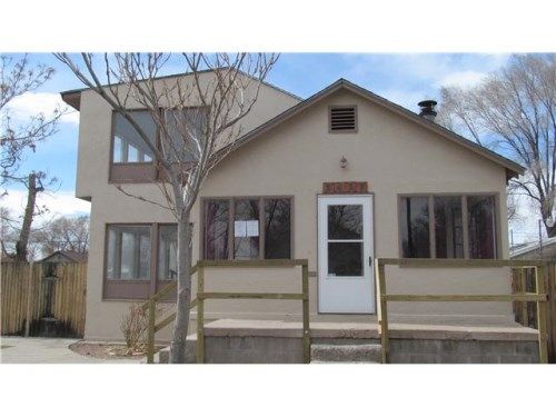 1617 Jackson St, Pueblo, CO 81004