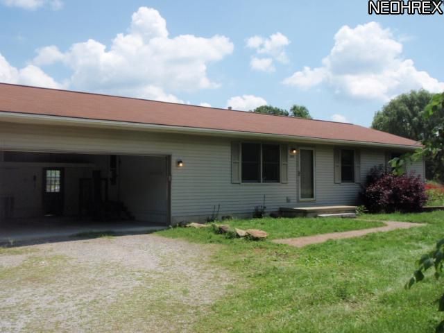 3849 Bradley Brownlee Rd, Cortland, OH 44410