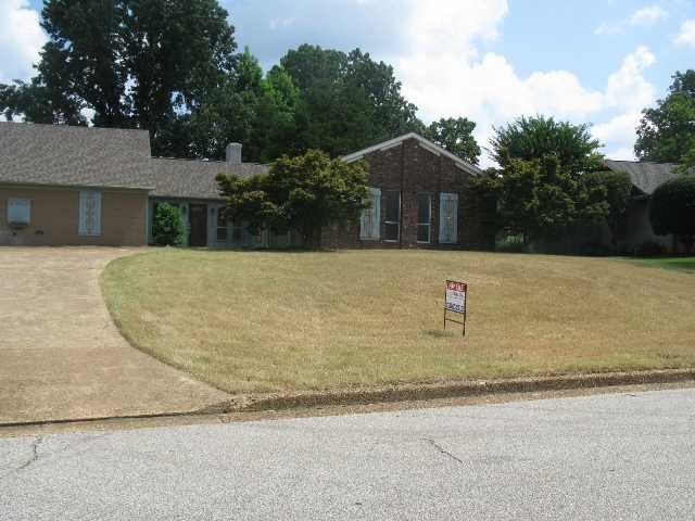 2376 Penbrook Fairway, Cordova, TN 38016