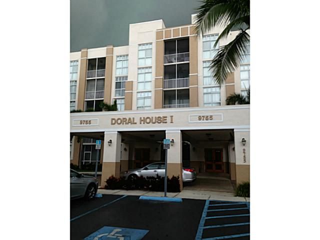 9755 NW 52 ST # 309, Miami, FL 33178