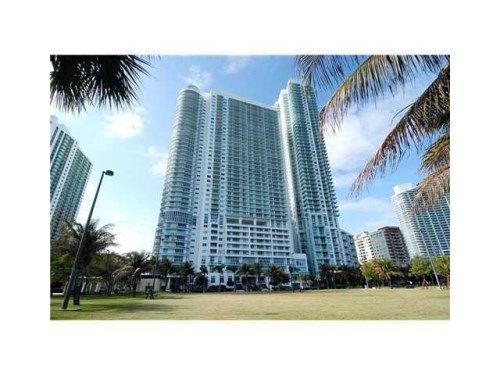 1800 N BAYSHORE DR # 4201, Miami, FL 33132