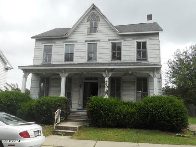 1416 North Canal St, Walnutport, PA 18088