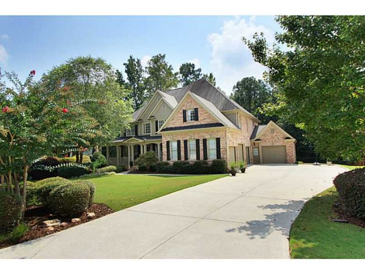 504 Poplar Creek Crossing, Canton, GA 30114