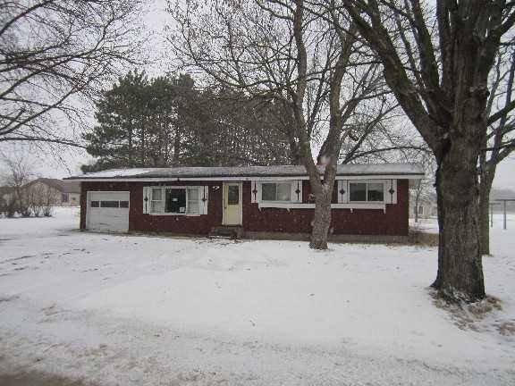 611 Dunn St, Pepin, WI 54759