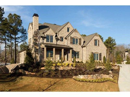 3064 Watsons Bend, Alpharetta, GA 30004