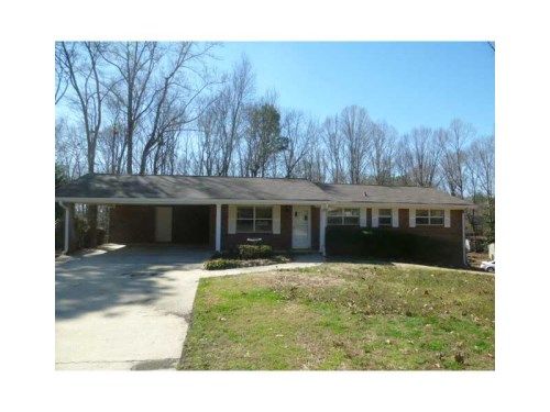 6354 S Skyline Drive, Douglasville, GA 30135