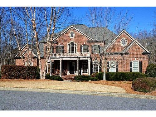 420 Lafayette Close, Roswell, GA 30075