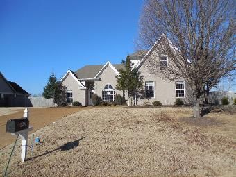 165 Oaks Edge, Oakland, TN 38060