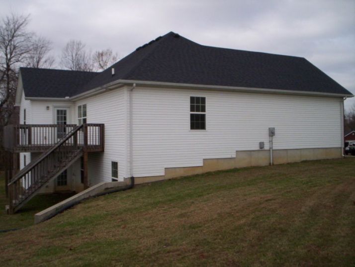 209 Southern Lake Drive, Elizabethtown, KY 42701