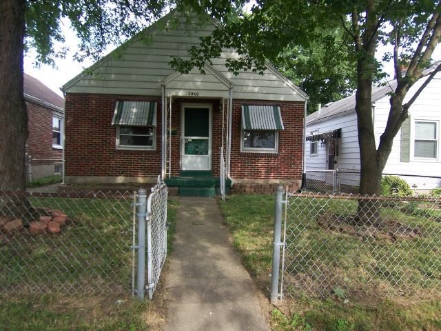 2940 Kingston Ave, Dayton, OH 45420